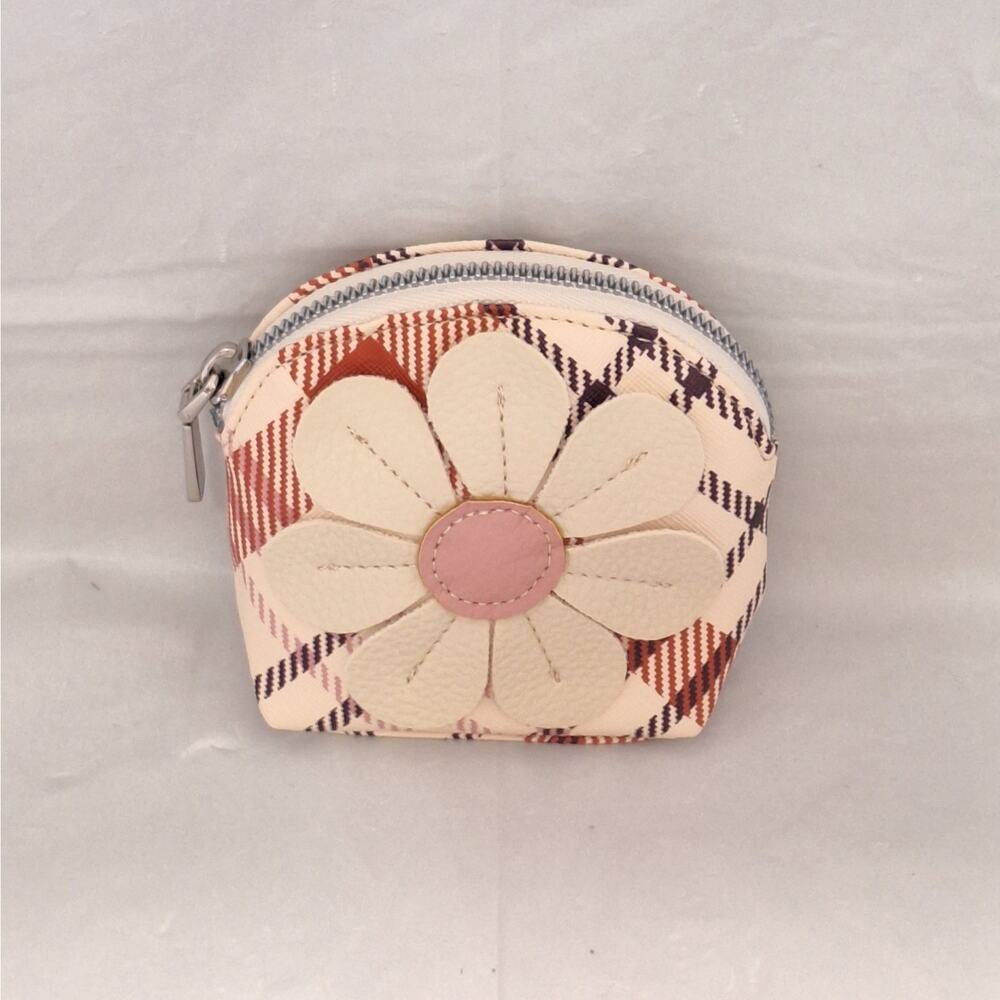 Safe Keeper Plaid Pattern Dome-Shaped Coin Purse
